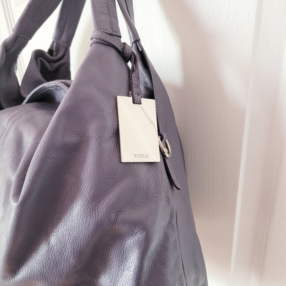 Furla Leather Hobo Lavendar - Picture 5 of 11